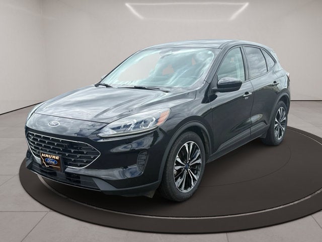 2022 Ford Escape SE in Black — front three-quarter view